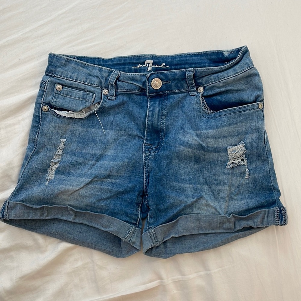 Child jean short from 7 for all mankind!
